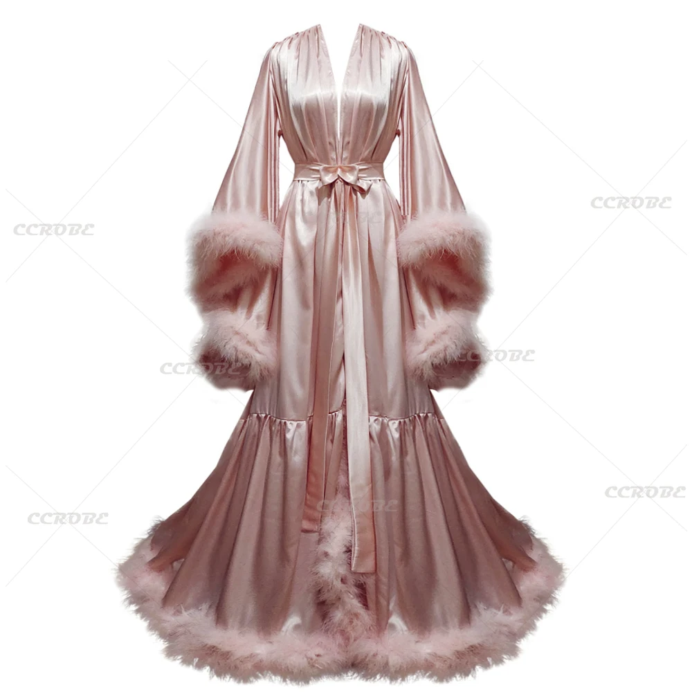Robe Silk Women - Bademantel für Frauen Flare Ärmel Feder